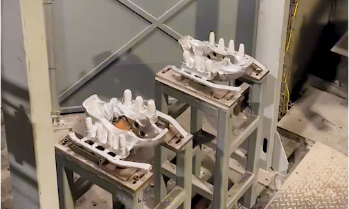 毫米级抓取如何实现？揭秘刹车泵智能上料背后的3D视觉引擎