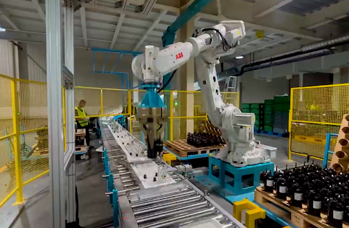 3D Vision Achieves “4.5-Second Ultra-Fast” Compressor Depalletizing 3D Vision Achieves “4.5-Second Ultra-Fast” Compressor Depalletizing